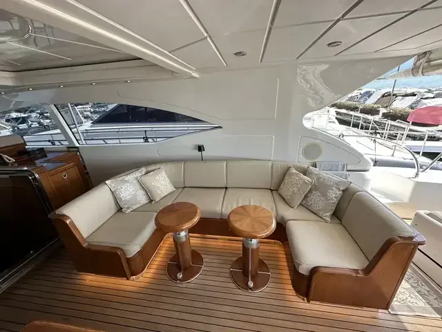 Mangusta 72