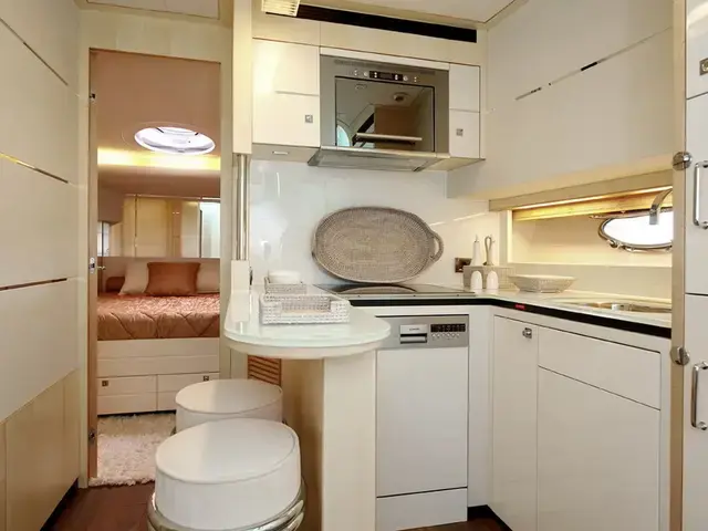 Elegance 60 Open