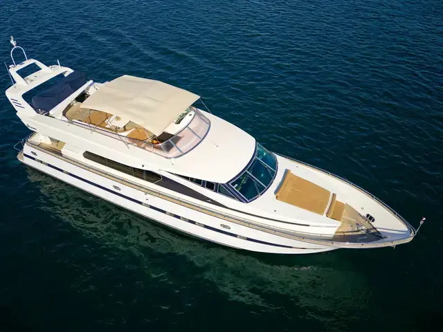 Elegance Yachts 76