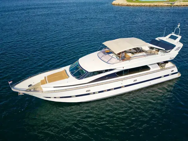 Elegance Yachts 76