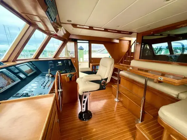 GRAND ALASKAN 60 Pilothouse