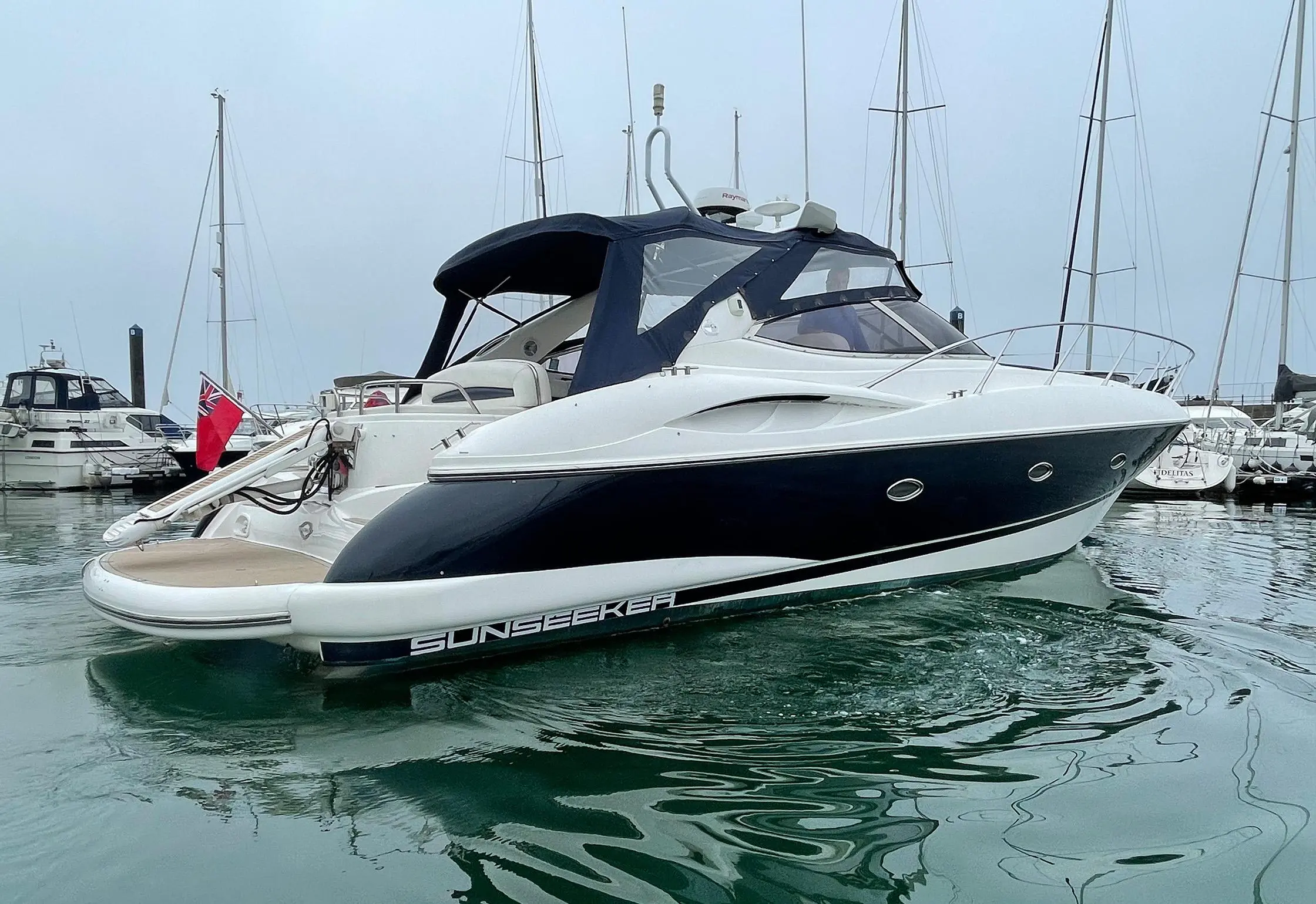 2002 Sunseeker camargue 44