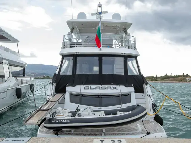 Sunseeker Yacht 75