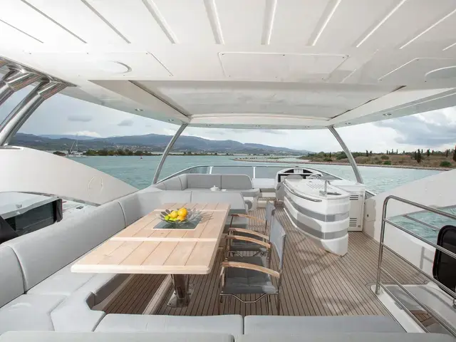 Sunseeker Yacht 75