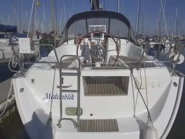 Beneteau Oceanis Clipper 343