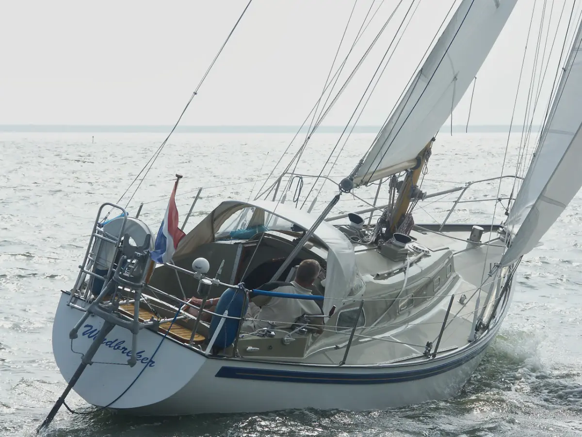 1976 Seaworthy 32