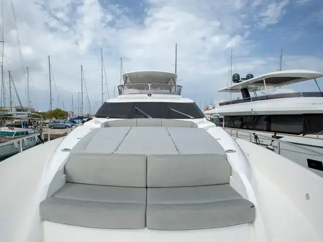 Sunseeker Yacht 75