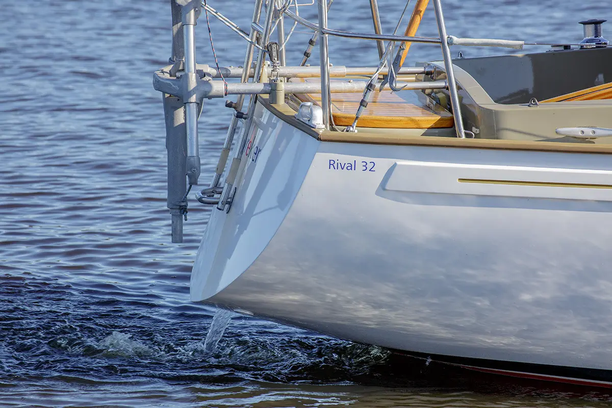 1976 Seaworthy 32