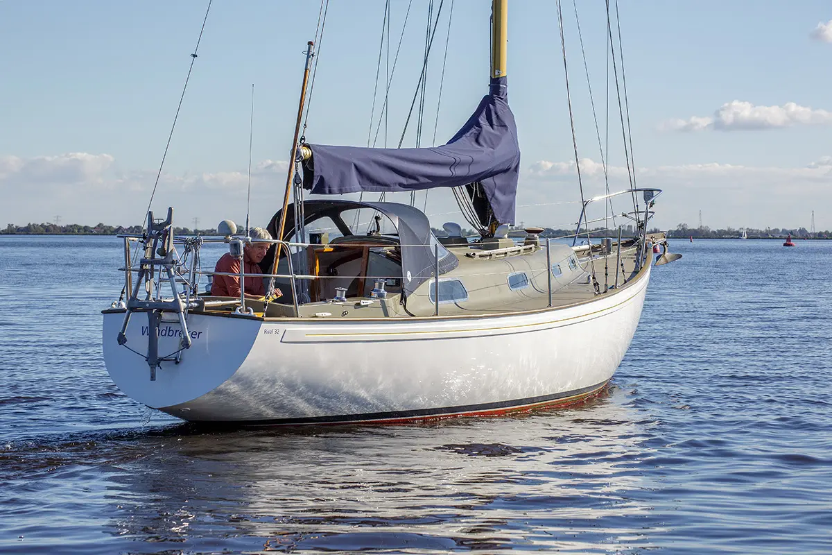 1976 Seaworthy 32