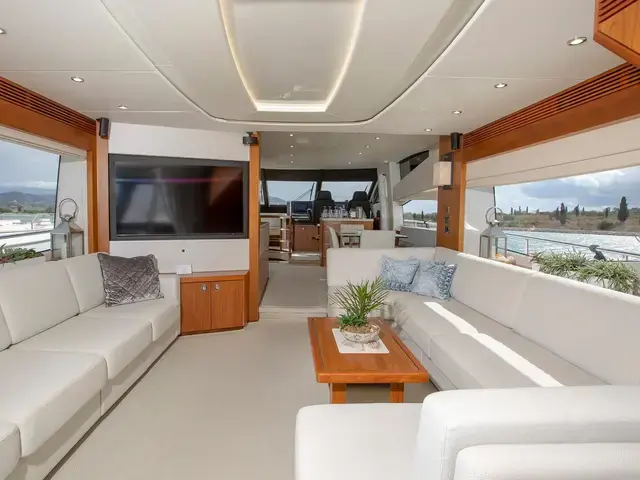 Sunseeker Yacht 75