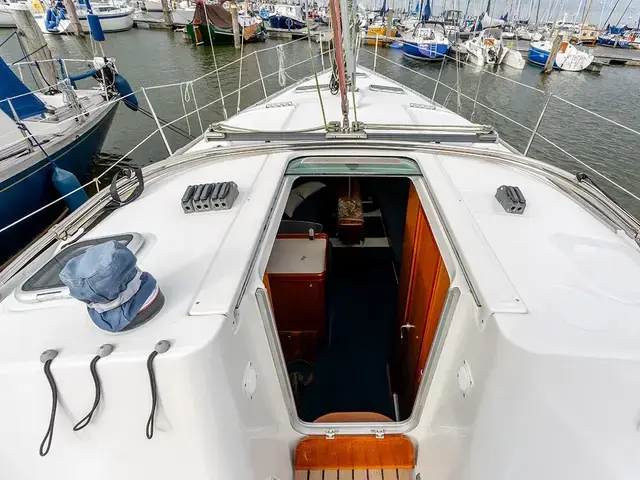 Beneteau Oceanis Clipper 343