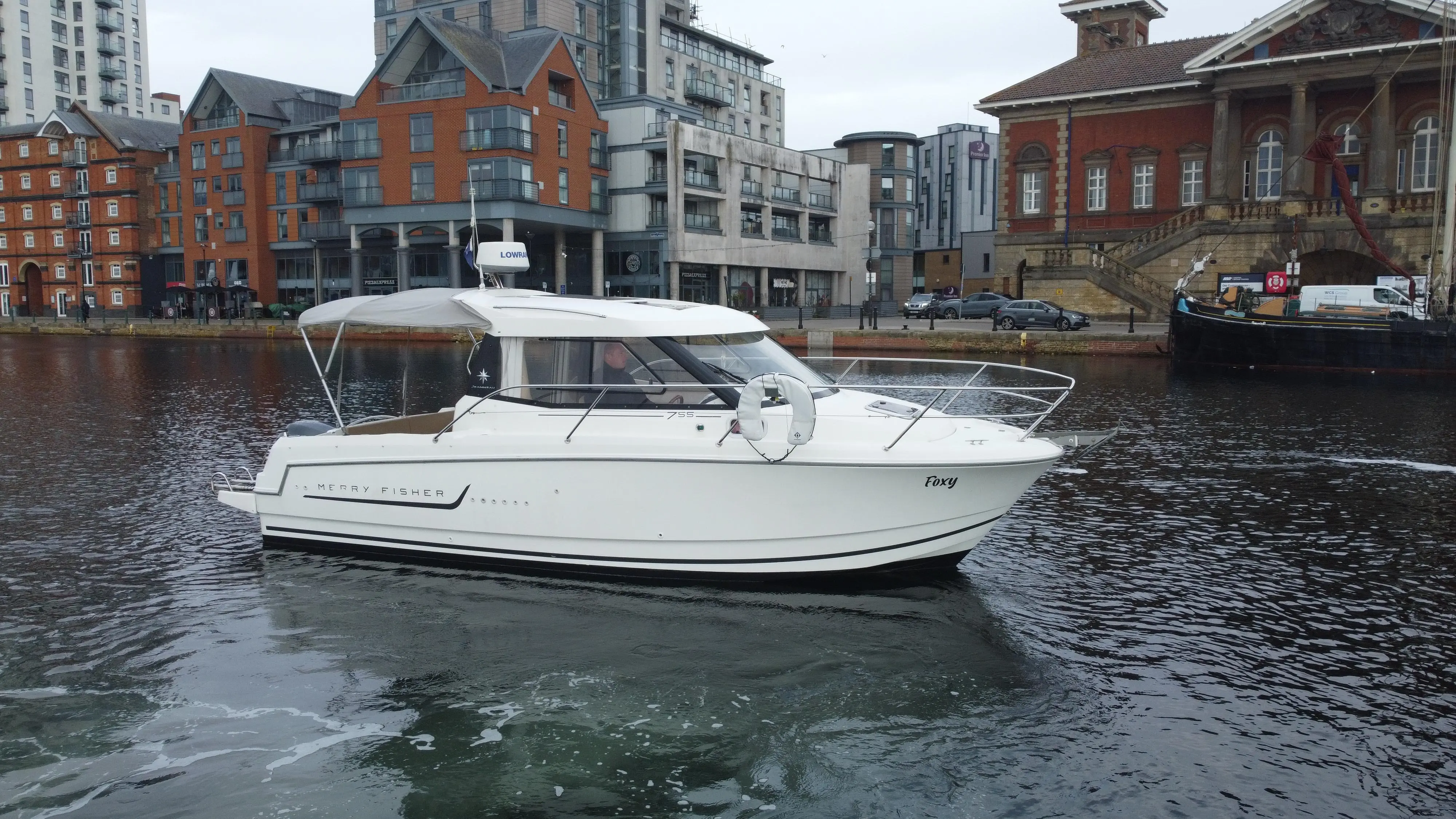 2013 Jeanneau merry fisher 755