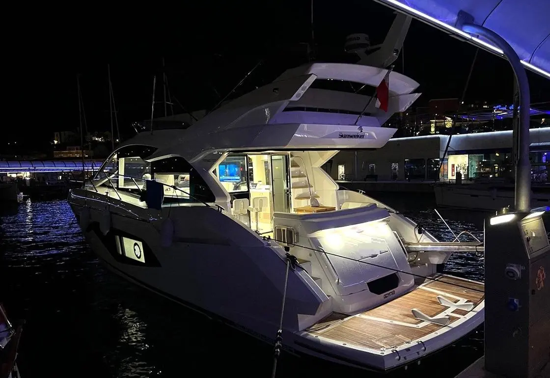 2019 Sunseeker manhattan 52