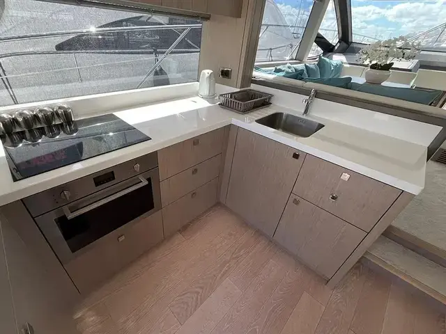 Sunseeker Manhattan 52