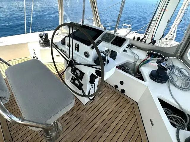 Sunreef 62 Sailing