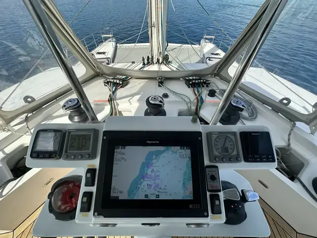 Sunreef 62 Sailing