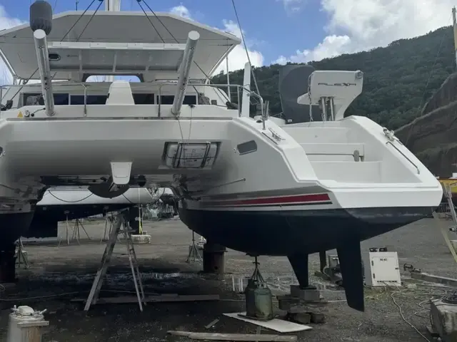 Catana 50