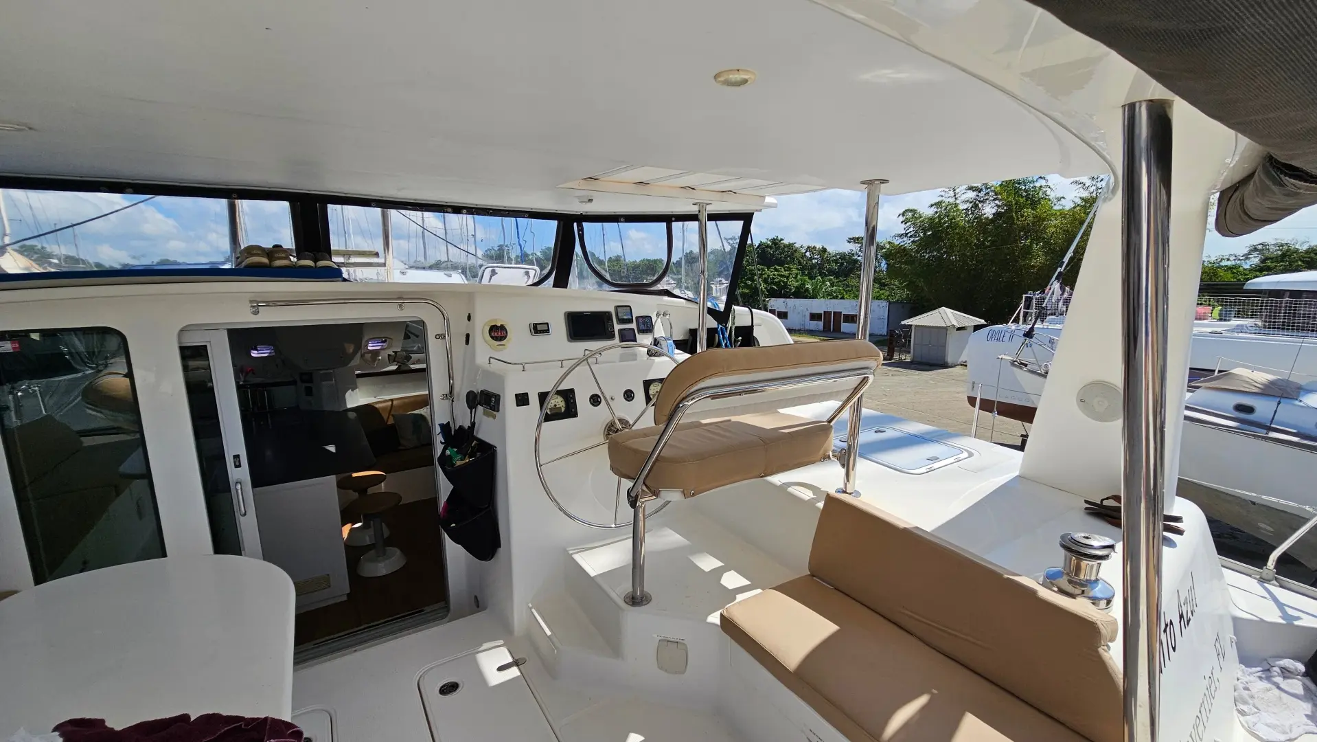 2016 Voyage Yachts 480