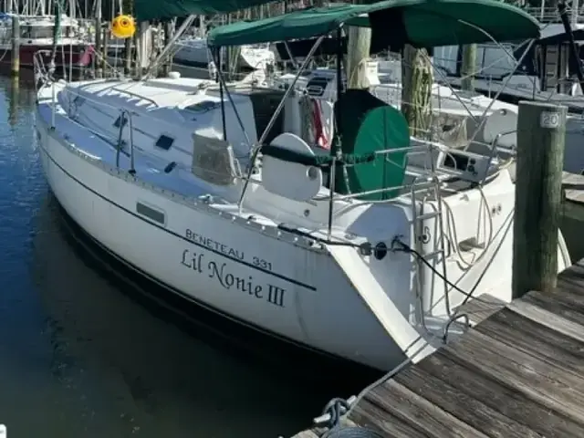 Beneteau Oceanis 331