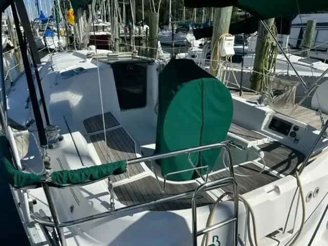 Beneteau Oceanis 331