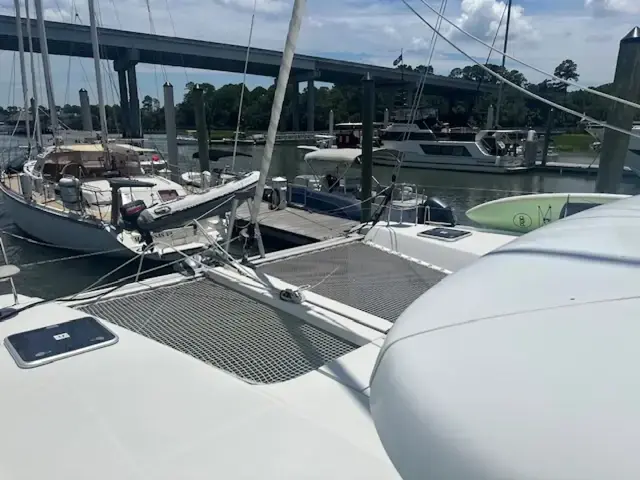 Lagoon 42