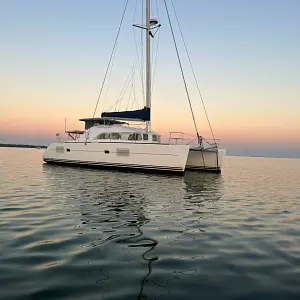 2007 Lagoon 380