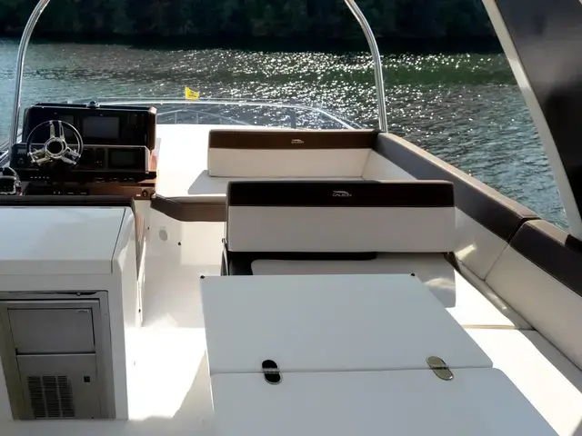 Galeon 500 Fly