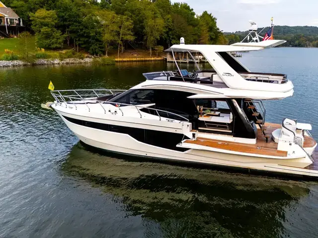 Galeon 500 Fly