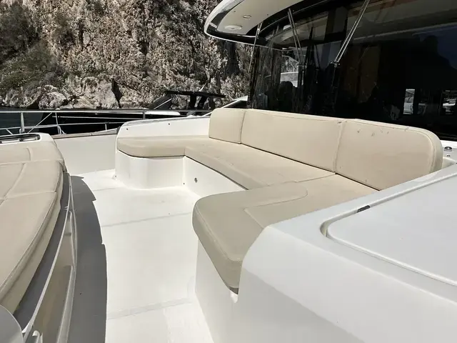 Absolute Navetta 58 Fly