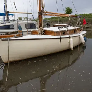 1929 Gaff Rigged 17ft Sailing Yacht