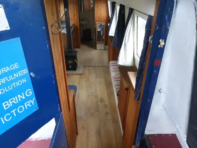 Springer 36' Narrowboat