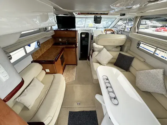 Sealine 330 Statesman