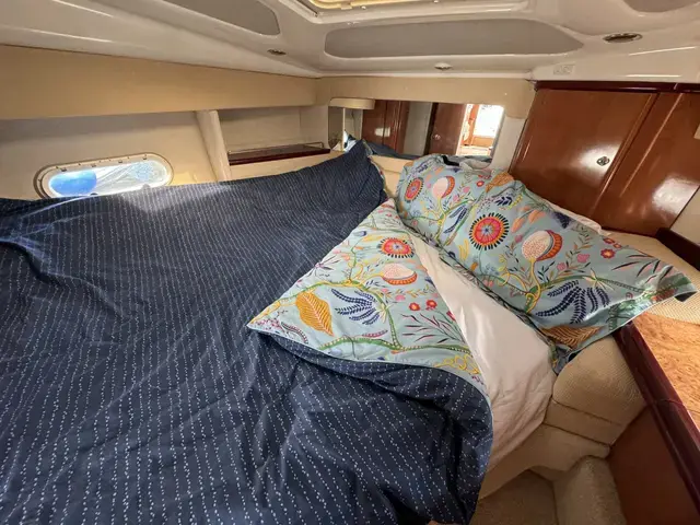 Sealine 330 Statesman