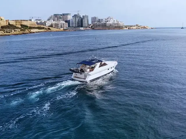 Fairline Targa 42