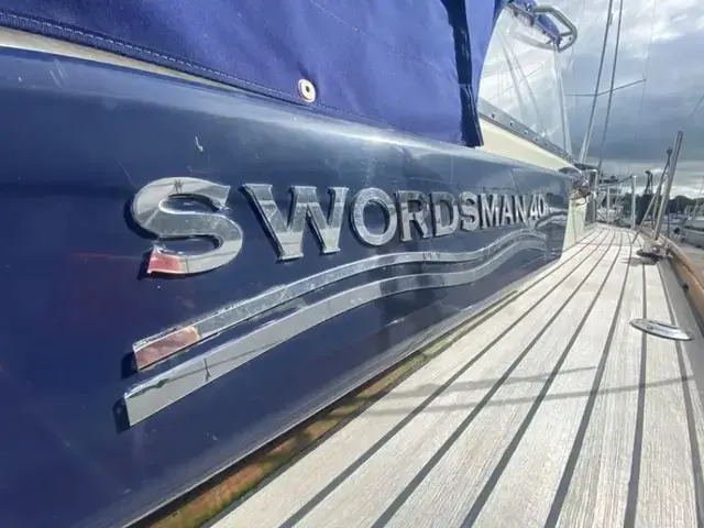 BRIDGEND BOAT COMPANY Swordsman 40