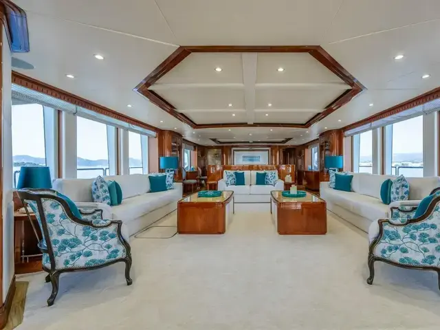 Gulf Craft Majesty 125