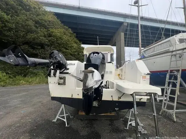 Quicksilver 675 Pilothouse