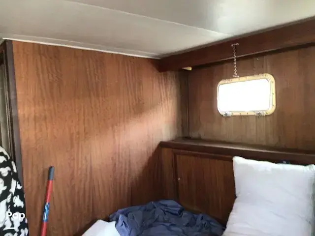 Hatteras 43 Double Cabin