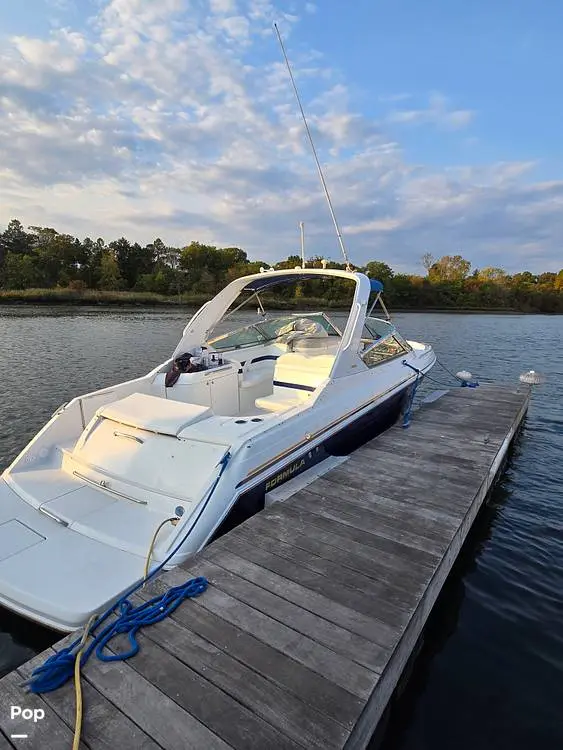 2004 Formula 280 bowrider