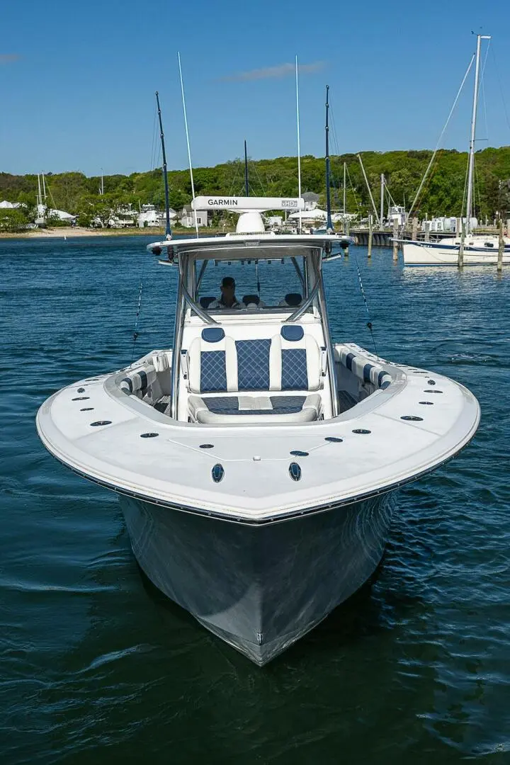 2021 Mercury 39 center console