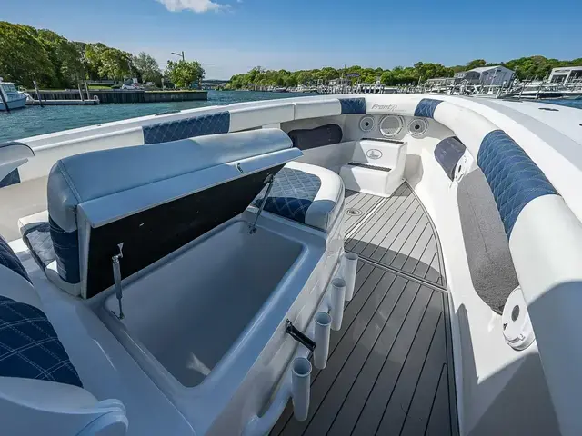 Front Runner 39 Center Console