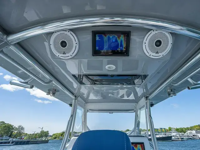 Front Runner 39 Center Console