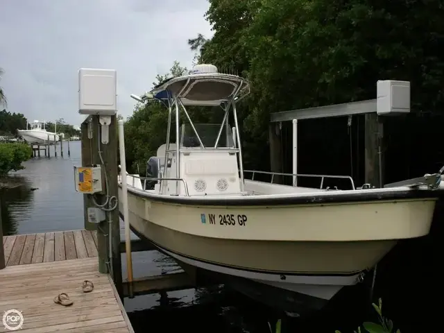 Angler Panga 26