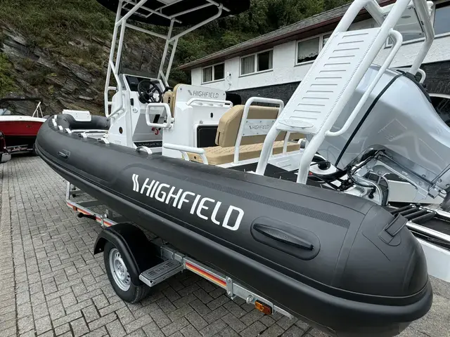 Highfield Sport 560