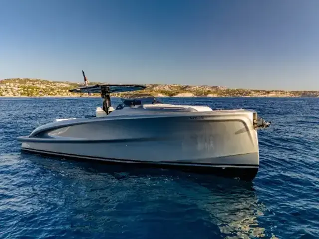 Solaris Power 40 Open