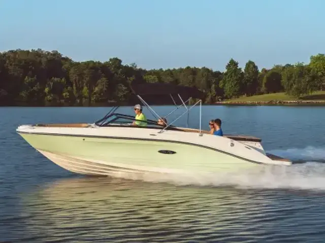 Sea Ray 230 SPX