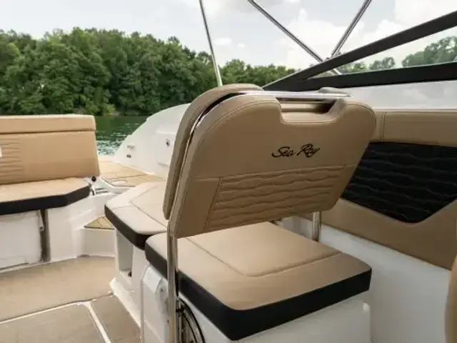 Sea Ray 230 SPX