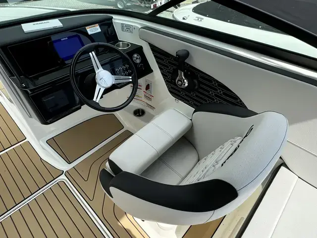 Sea Ray 210 Spx