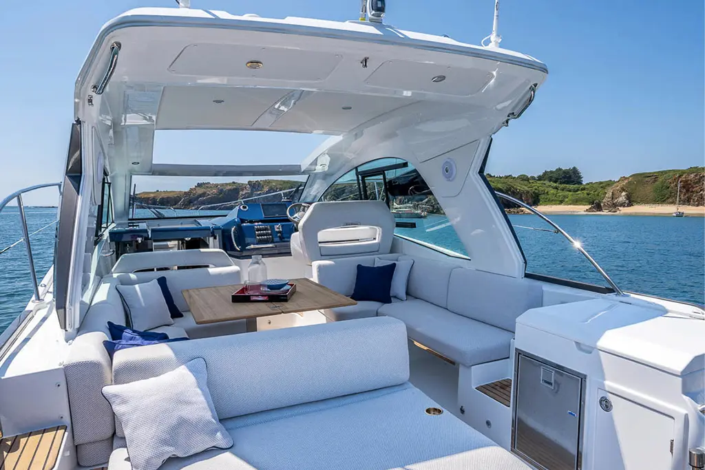 2022 Beneteau gran turismo 36