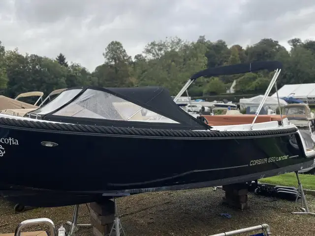 Corsiva 650 Tender